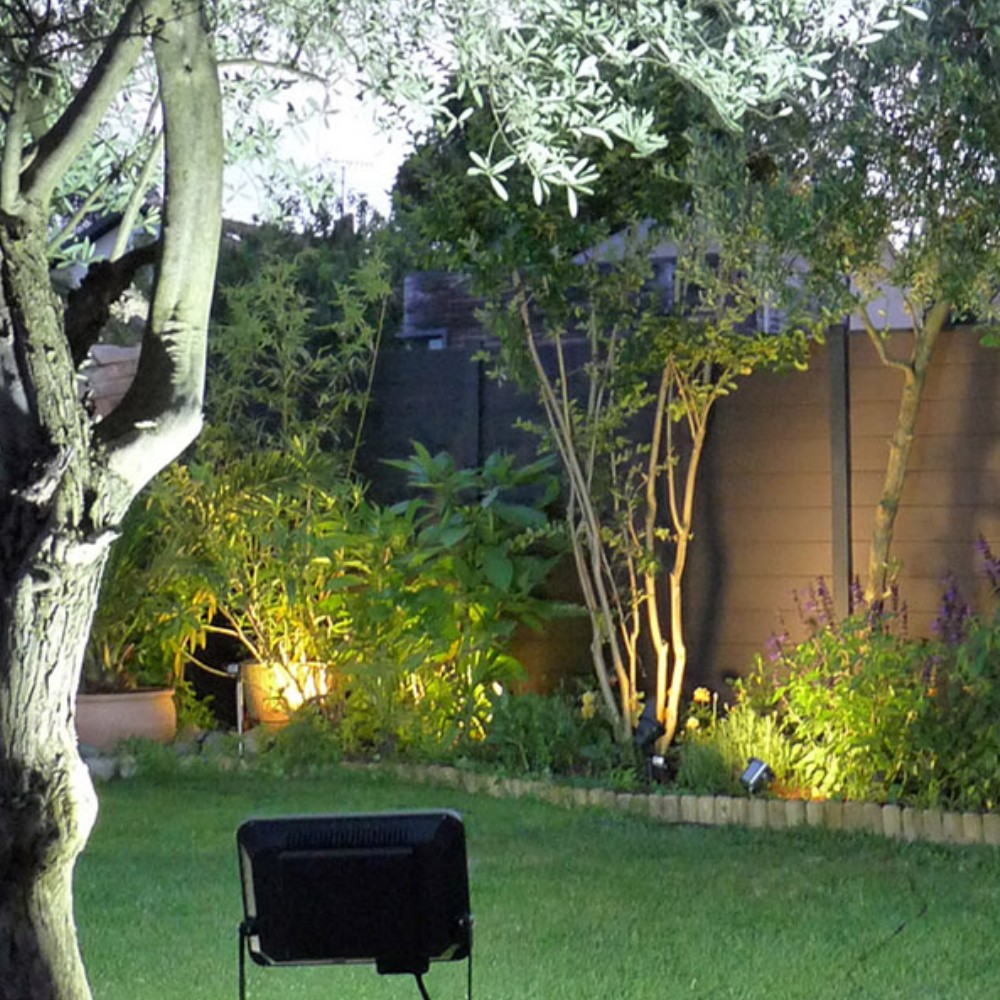 [3956] 3956 - Projecteur Noir PULSAR 50 - 50W - 5500 lm