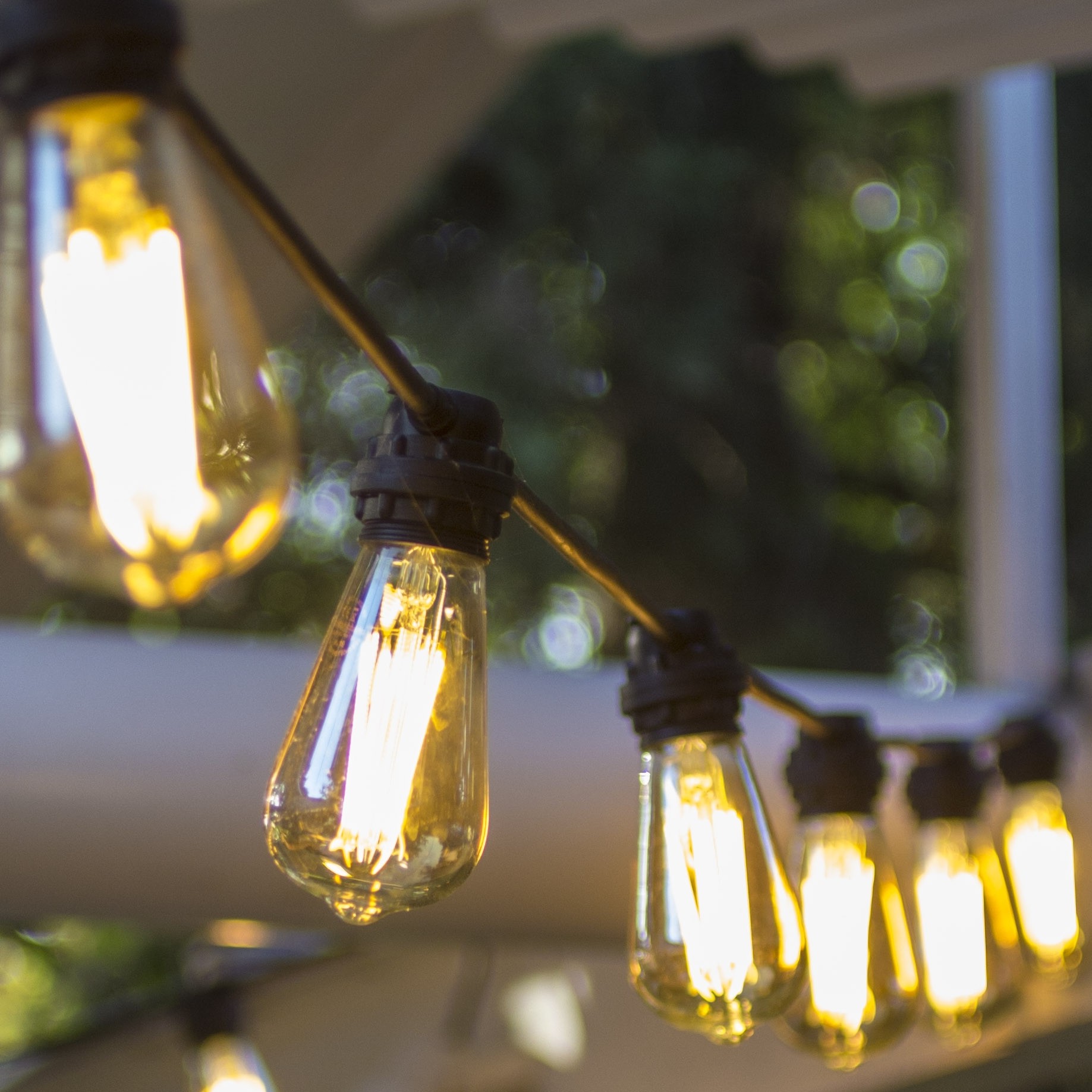 [8502-G46] 8502-G46 - Guirl. 1,5m 3xE27/ST64 Fil 2200K